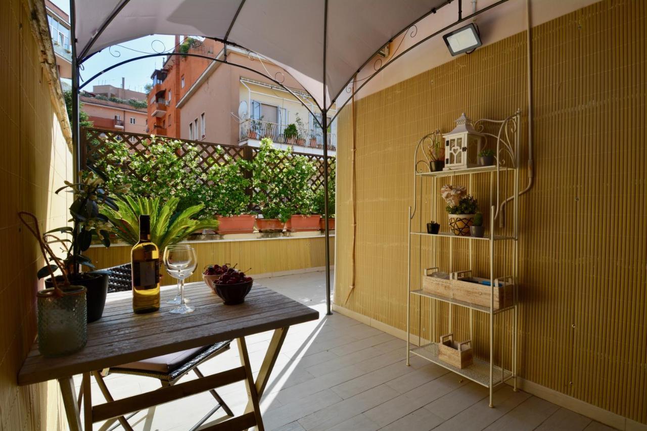 Penthouse Apartment With Terrace Close To Vatican Rome Exterior photo
